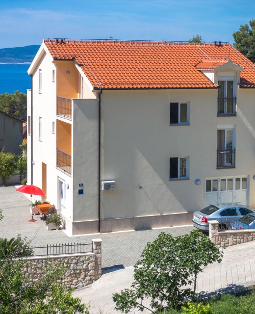 Apartments And Rooms By The Sea Brela, Makarska - 13118 Brela