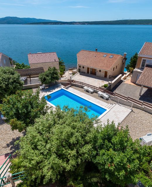 Seaside Apartments With A Swimming Pool Posedarje, Novigrad - 6162 Posedarje