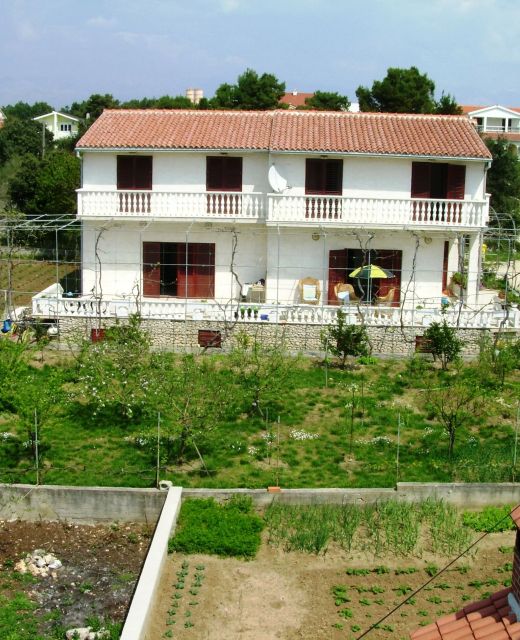 Apartments By The Sea Vrsi - Mulo, Zadar - 5791 Vrsi - Mulo