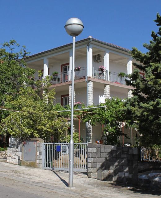 Apartments And Rooms With Parking Space Selce, Crikvenica - 2379 Selce