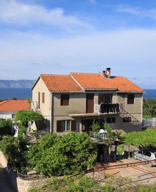 Apartments With Parking Space Jelsa, Hvar - 5703 Jelsa