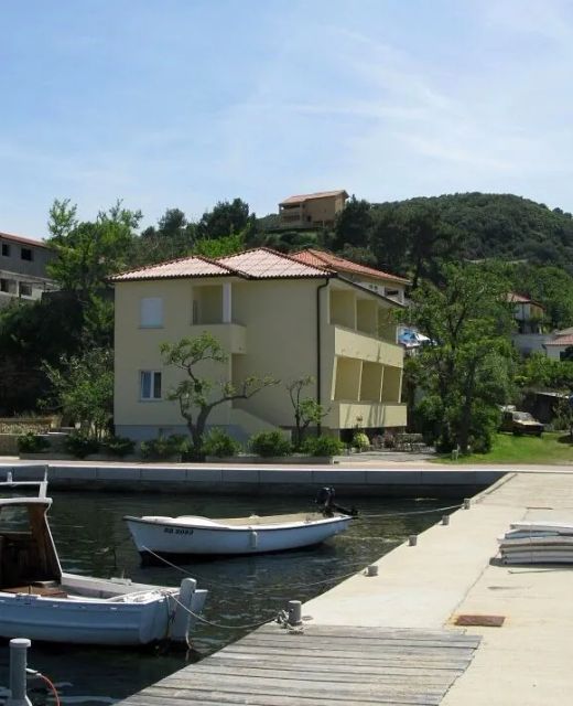 Apartments By The Sea Supetarska Draga - Donja, Rab - 11769 Supetarska Draga - Donja