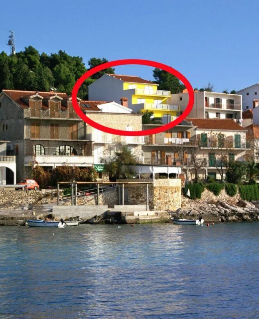 Apartments By The Sea Milna, Hvar - 3074 Milna