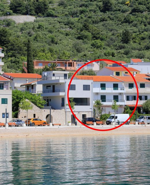 Apartments By The Sea Igrane, Makarska - 6653 Igrane