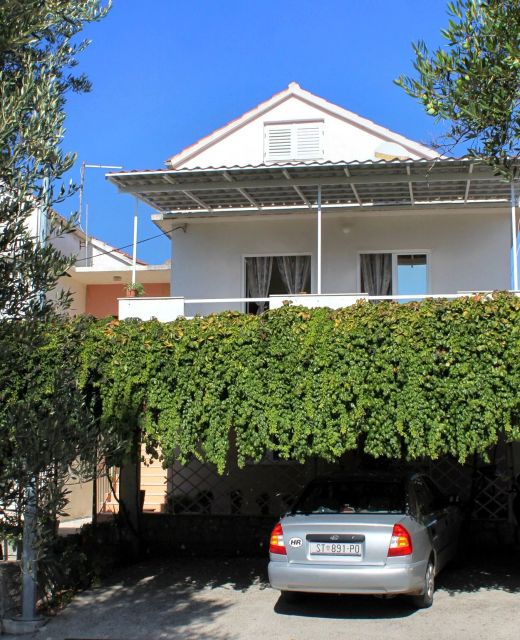Apartments With Parking Space Korčula - 9306