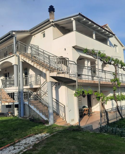 Apartments With Parking Space Pakoštane, Biograd - 14054 Pakoštane