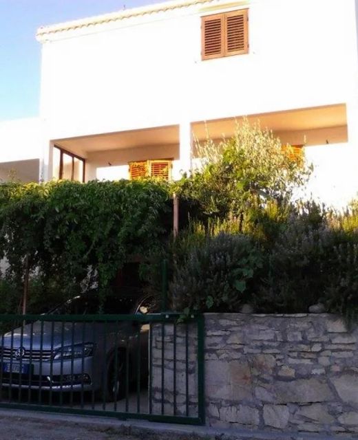 Apartments With Parking Space Rukavac, Vis - 13337 Rukavac