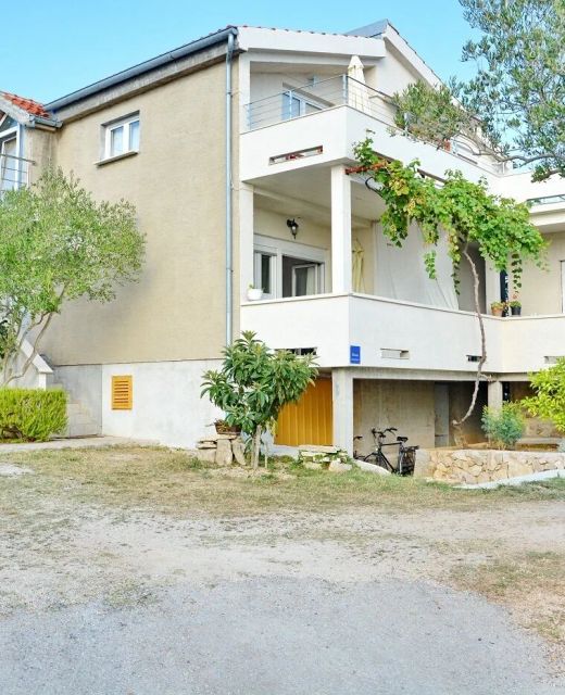 Apartments By The Sea Vrsi - Mulo, Zadar - 12519 Vrsi - Mulo