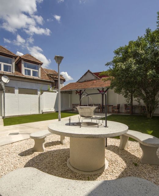 JadeRooms Apartman Eger