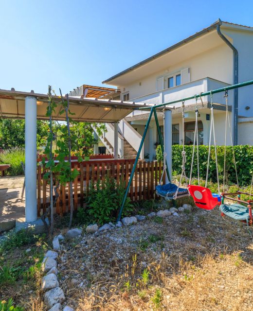 Apartment Stojna Lopar