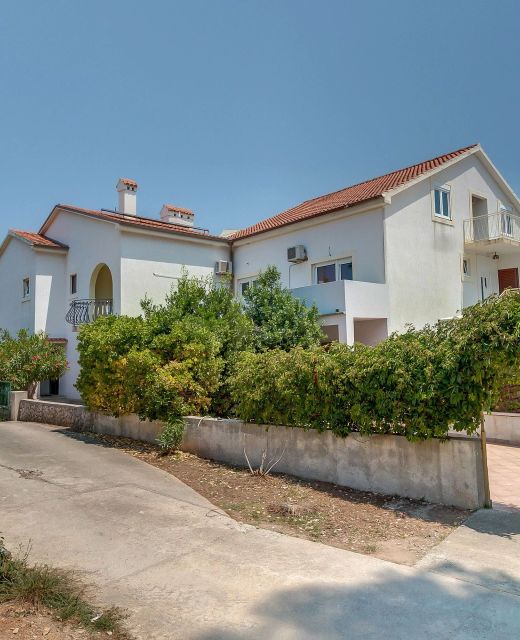 Apartments And Rooms With Parking Space Mali Lošinj, Lošinj - 9681 Mali Lošinj