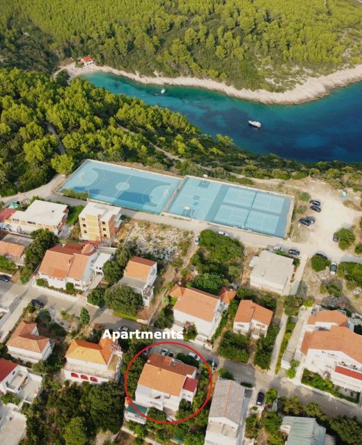 Apartments With Parking Space Zavalatica, Korčula - 14204 Zavalatica