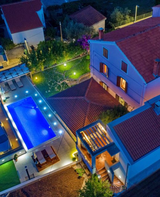 Apartments With Swimming Pool Preko, Ugljan - 14163 Preko