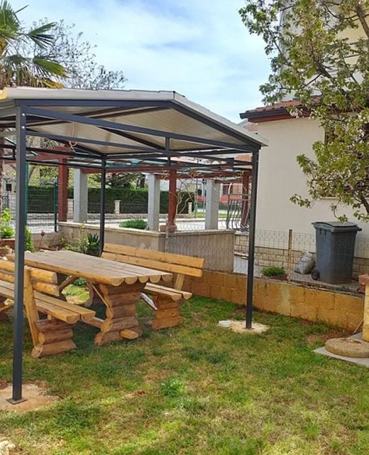 Apartments With Parking Space Fažana - 7234
