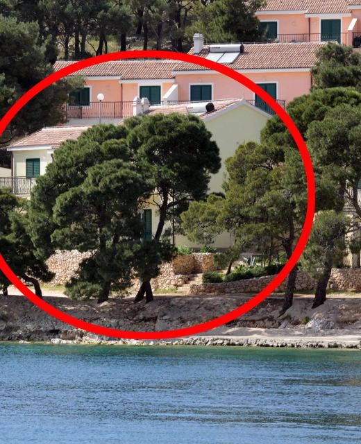 Apartments By The Sea Rogoznica - 3199
