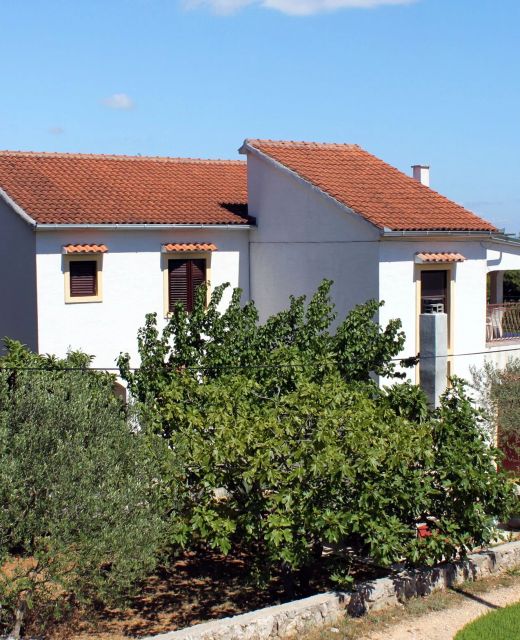 Apartments By The Sea Tkon, Pašman - 698 Tkon