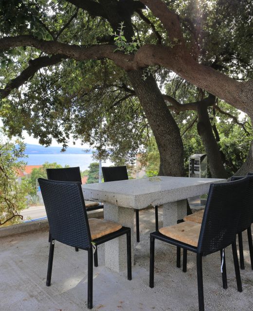 Apartments With Parking Space Stanići, Omiš - 1027 Stanići