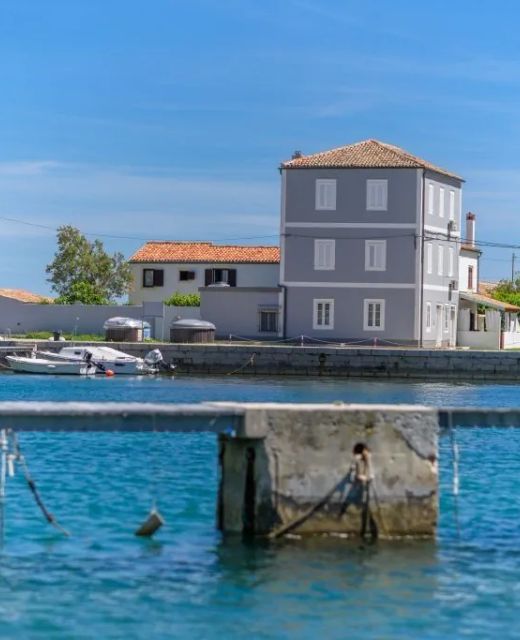 Apartments By The Sea Nerezine, Lošinj - 7963 Nerezine