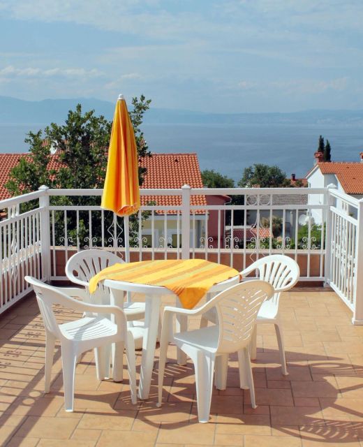 Apartments And Rooms With Parking Space Njivice, Krk - 5398 Njivice
