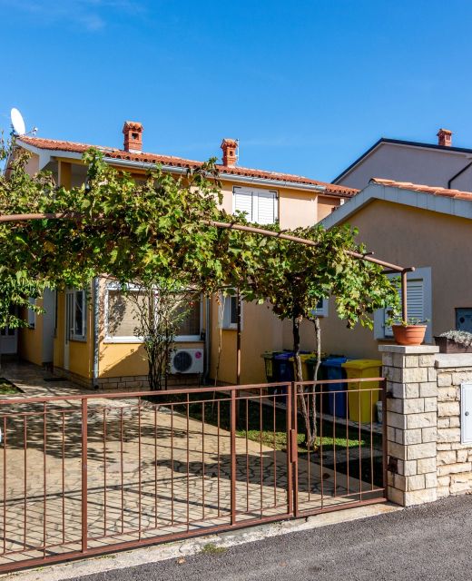 Apartments With Parking Space Valbandon, Fažana - 7352 Valbandon