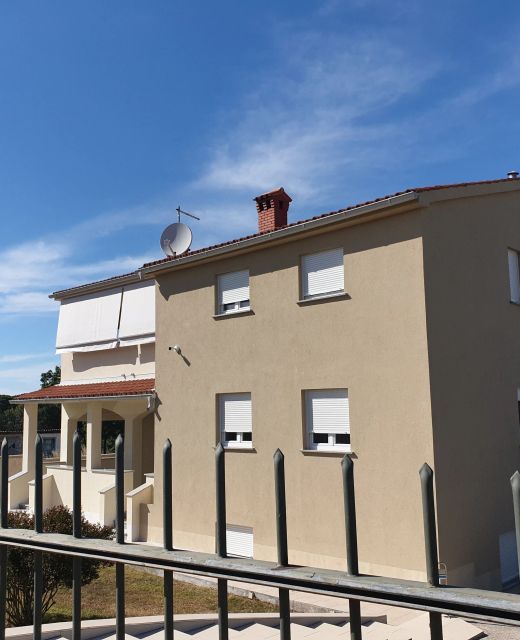 Apartments With Parking Space Valbandon, Fažana - 7296 Valbandon
