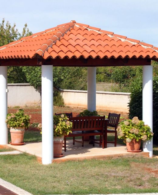 Apartments With Parking Space Valbandon, Fažana - 7296 Valbandon