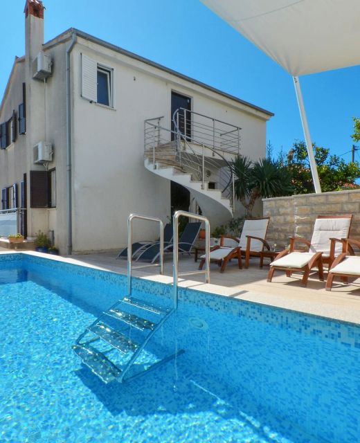 Seaside Apartments With A Swimming Pool Seget Vranjica, Trogir - 4284 Seget Vranjica