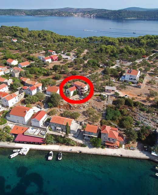 Apartments With Parking Space Božava, Dugi Otok - 8124 Božava