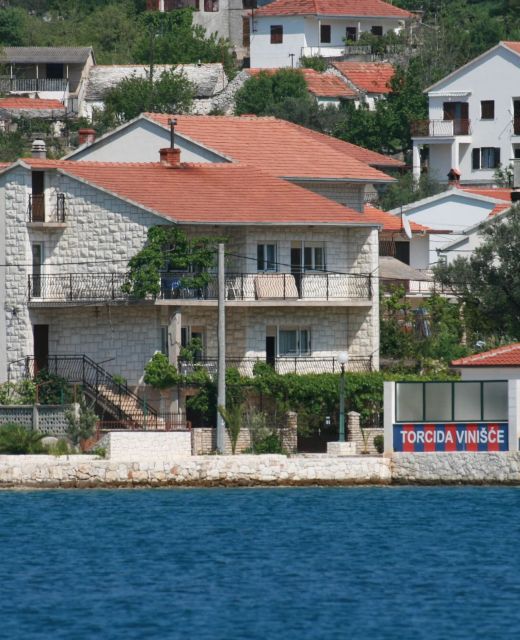 Apartments By The Sea Vinišće, Trogir - 4892 Vinišće
