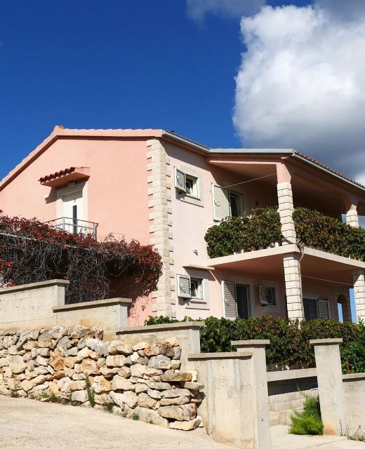 Apartments With Parking Space Rukavac, Vis - 8839 Rukavac