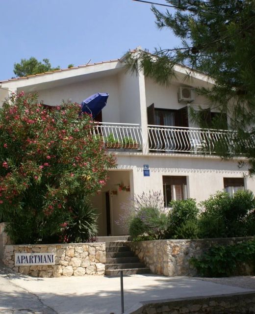 Apartments By The Sea Rogoznica - 1115
