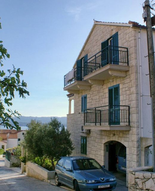 Apartments And Rooms With Parking Space Bol, Brač - 2926 Bol