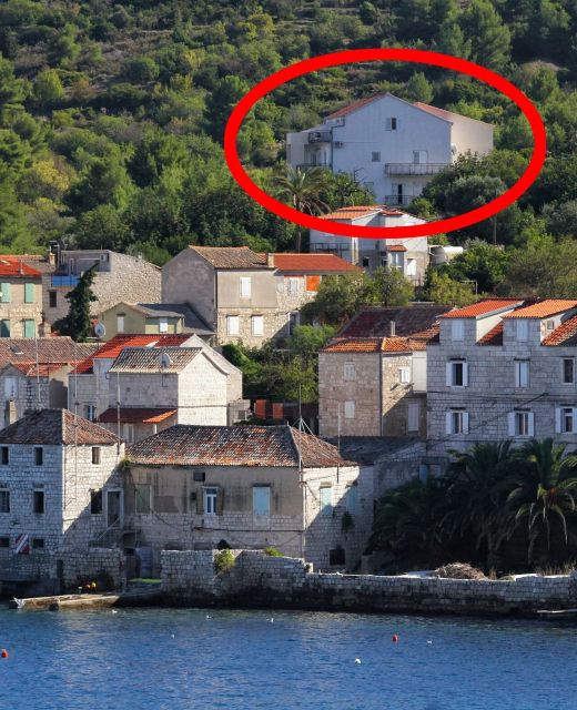 Apartments By The Sea Vis - 2470