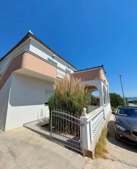 Apartments With Parking Space Kraj, Pašman - 335 Kraj