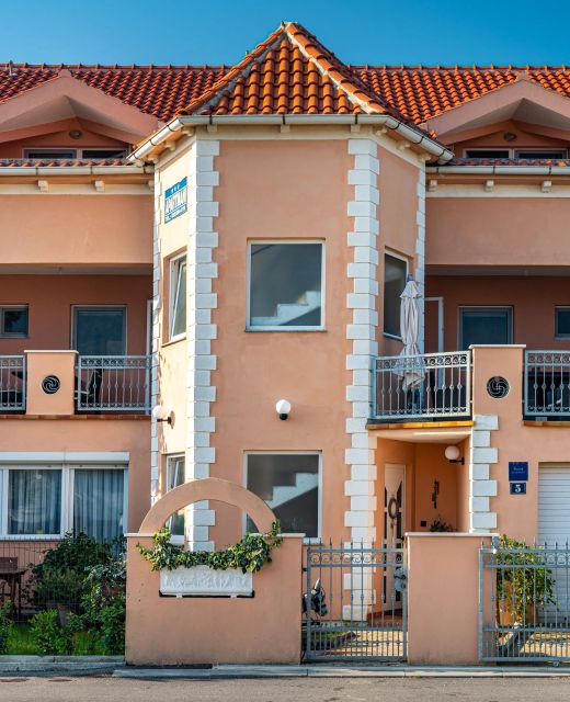 Apartments With Parking Space Nin, Zadar - 5936 Nin