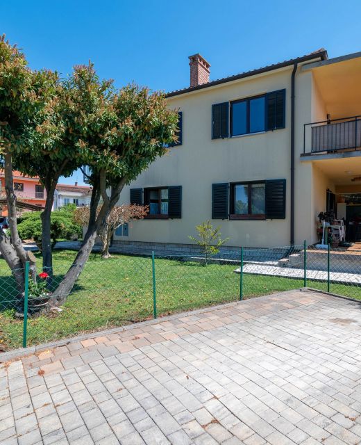 Apartments With Parking Space Umag - 7057