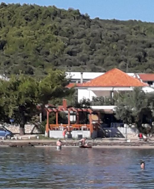 Family Friendly Seaside Apartments Neviđane, Pašman - 325 Neviđane