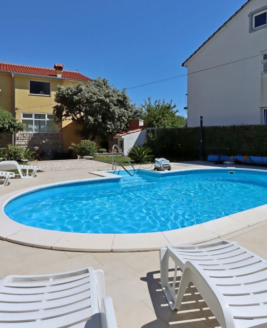 Family-friendly Apartments With Swimming Pool Banjol, Rab - 5007 Banjol