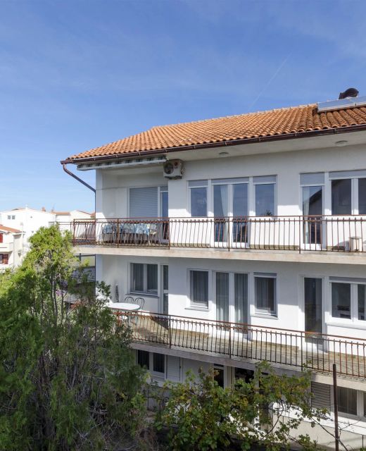 Apartments Karmela Primosten