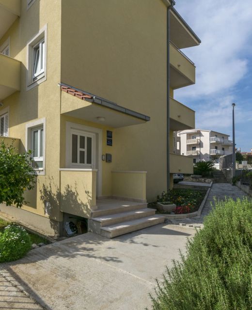 Apartments Srecko Duce
