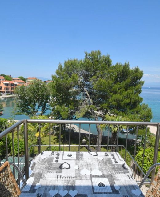 Apartments Frane Malinska