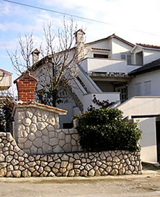 Apartmani Mikelić Kampor