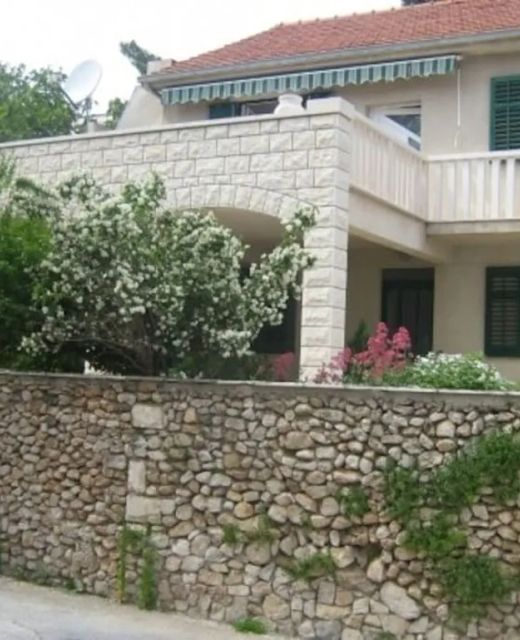 Apartments With Parking Space Bol, Brač - 14124 Bol