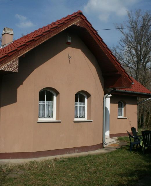 Kápolnai Vendégház Balatonőszöd