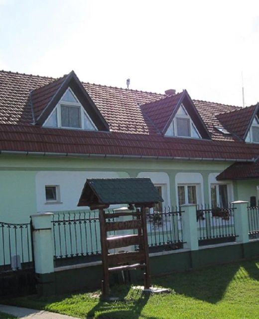 Pegazus Szálláshely És Étterem Dombegyház