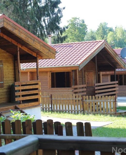 Domki Nad Jeziorem w Karłowicach