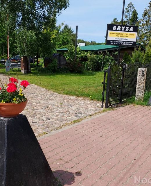 Domki Letniskowe i Pole namiotowe Bryza