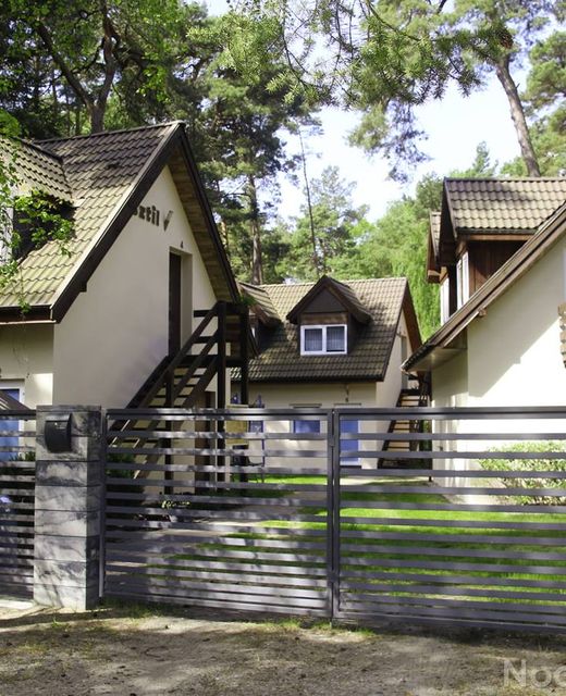 Pokoje i Domki SZTIL