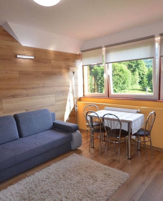 Apartamenty i pokoje Pod Modrzewiem 