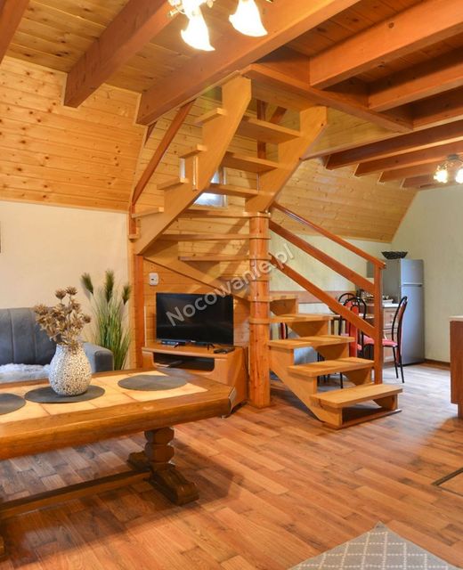 Dzikie Bieszczady Domek i Apartament  Pod Lipami